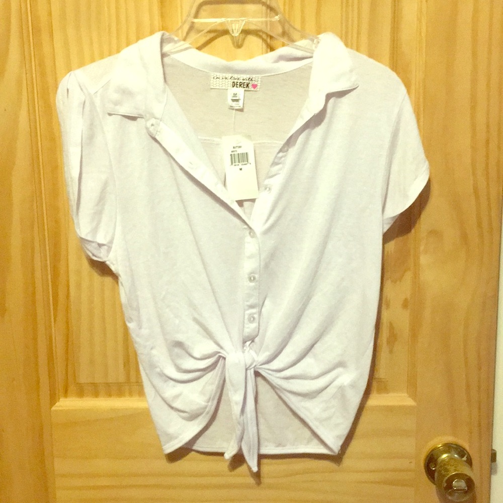 Cute tie up top